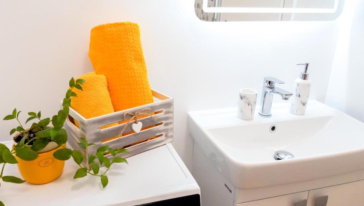 Desire Apartment Split Luaran gambar
